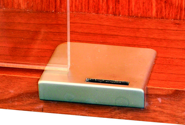 Edge Striker F/Double Door Lock 